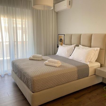 Simplycity Homestay Apartments Kremasti  Exterior photo