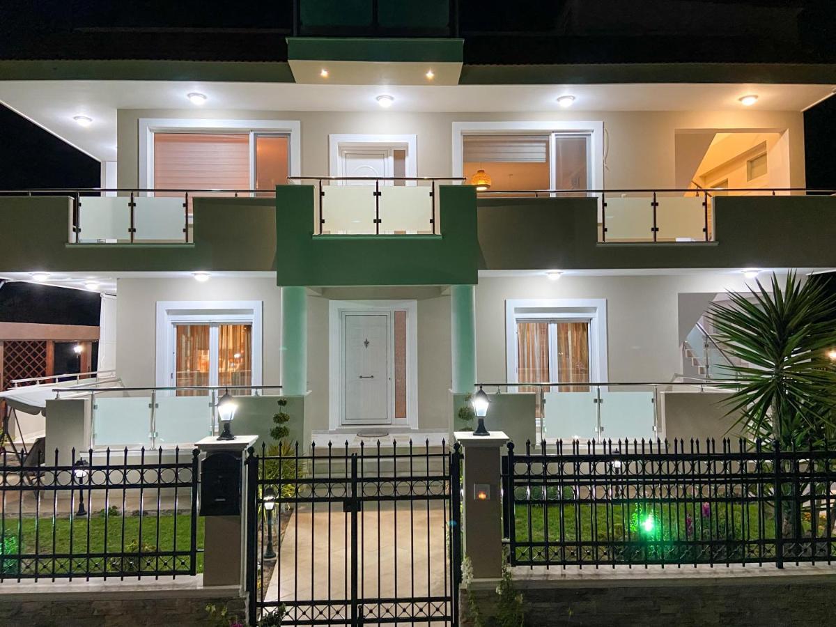 Simplycity Homestay Apartment 1 Kremasti  Exterior photo